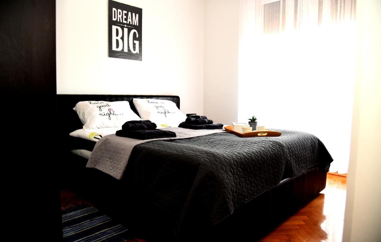 Apartman Elly Slavonski Brod Exterior photo