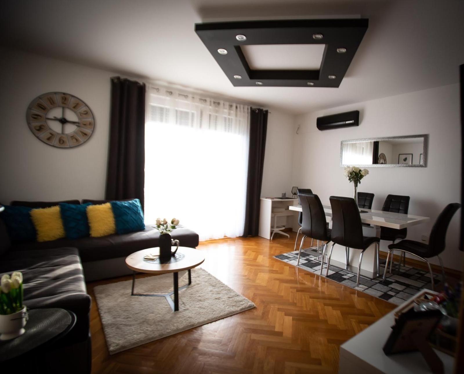 Apartman Elly Slavonski Brod Exterior photo